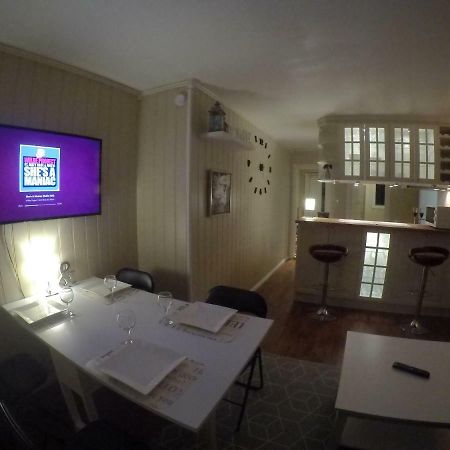 Apartment Near The Airport Тромсе Екстер'єр фото